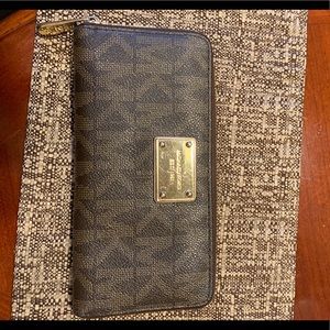 Michael’s Kors Wallet